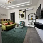Studio Meuble A Mermoz